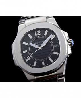 파텍필립 여성용 노틸러스-19 쿼츠 70111G-010